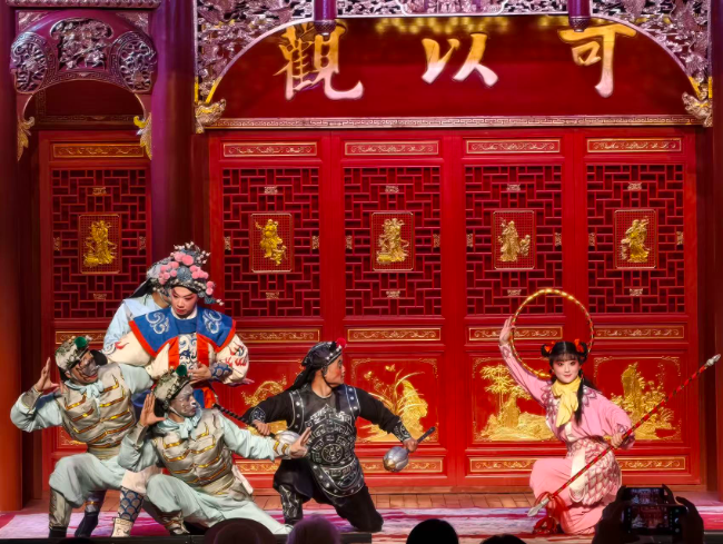青年是非遗“破圈”的关键变量